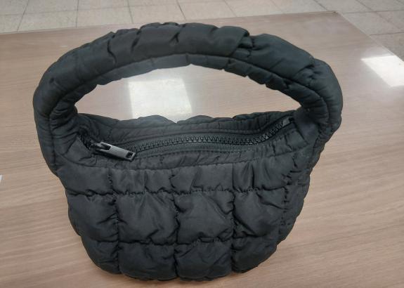 cos가방, 코치지갑 등