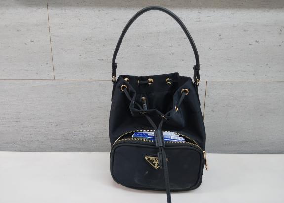 여성용 프라다 손가방