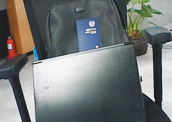 남성가방, 노트북, 여권