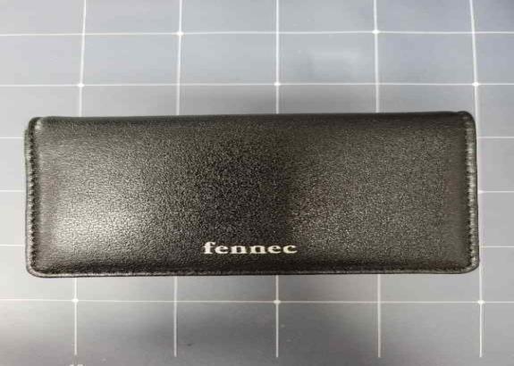 검정색 fennec 지갑