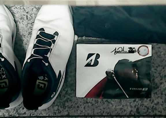 검은색 신발용 가방(FJ 운동화, TourB 골프공 세트)